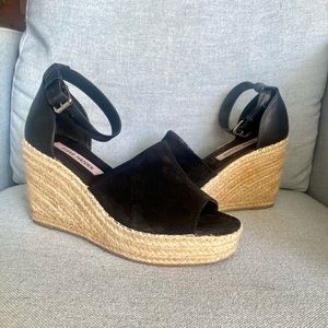 Black Steve Madden Espadrille Wedges - Size 9